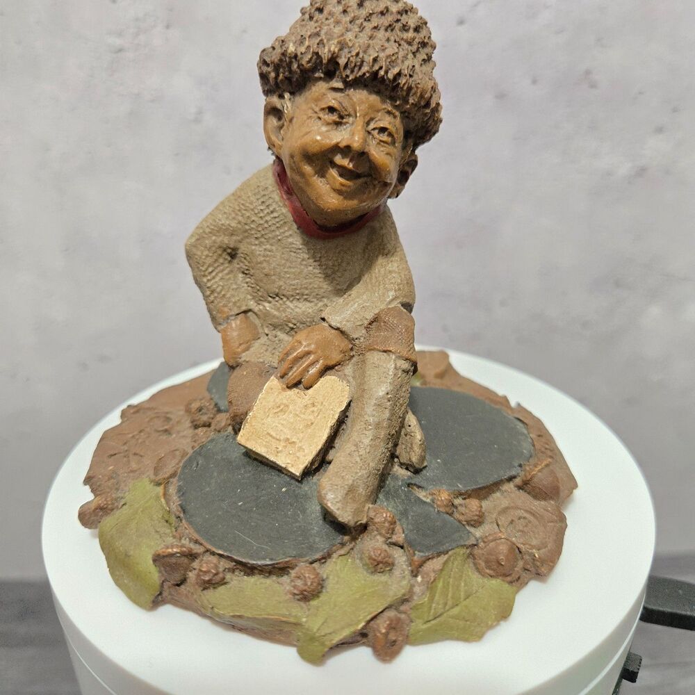Tom Clark "King of Clubs" Gnome, Cairn Studios, Circa 1984 Vintage Retired